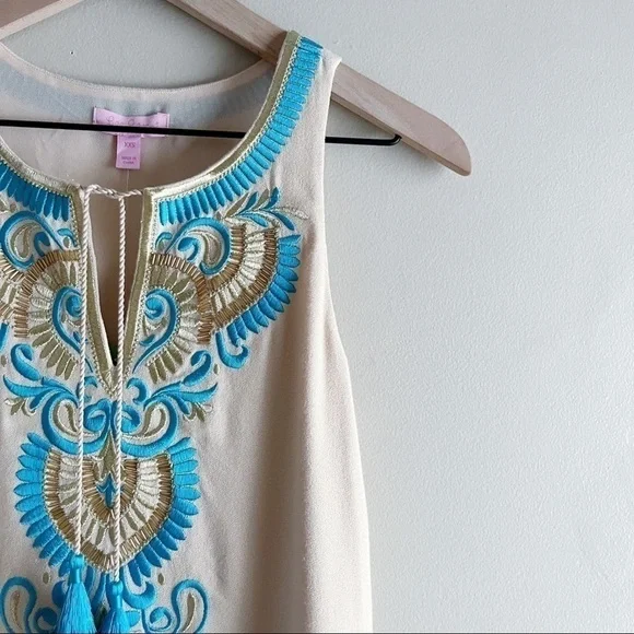 NWT Lilly Pulitzer Embroidered Aubra Shift Dress in Sand Dune, Sleeveless, XXS - Picture 6 of 13